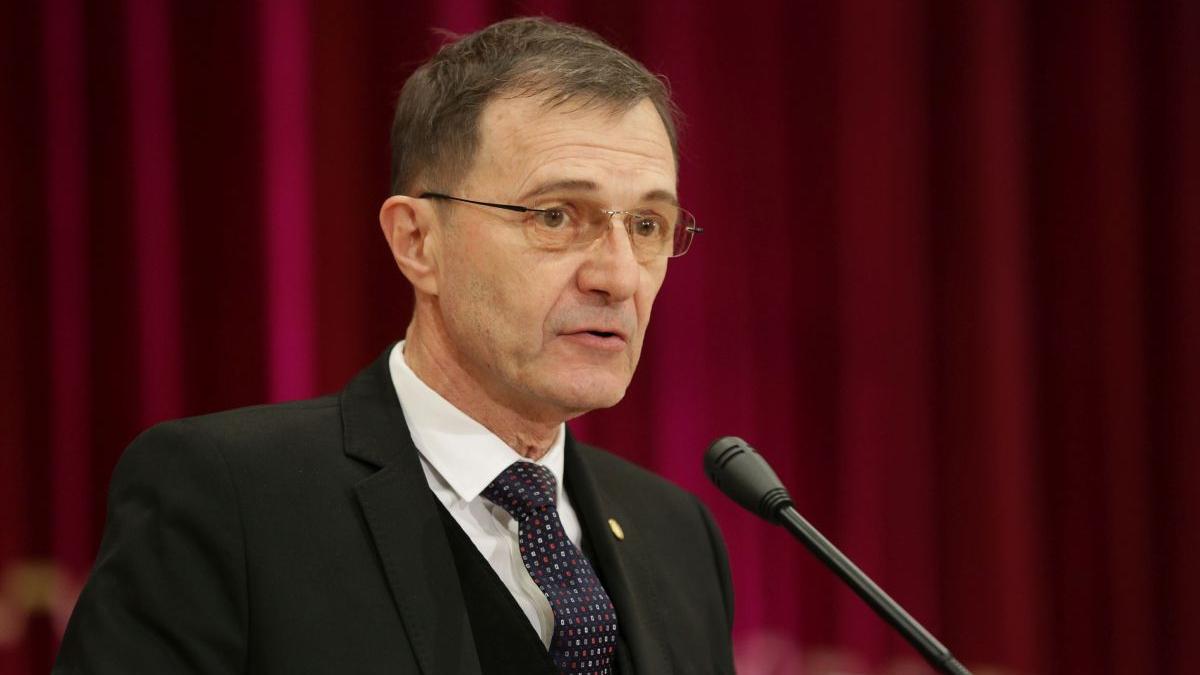presedinte academia romana autosuspendat sase luni conducere cnatdcu