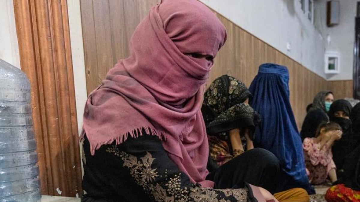 afganistan talibani faryab burka mina khairi sharia kabul
