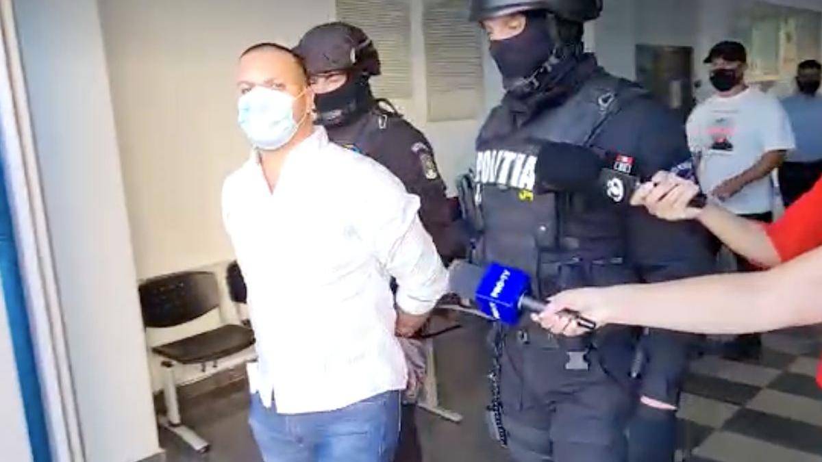 barbat asasinat facebook retinut