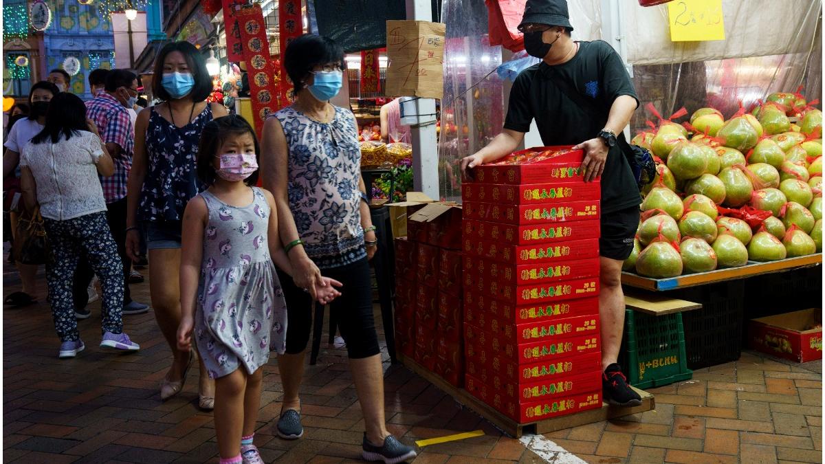 britanic inchisoare masca covid singapore