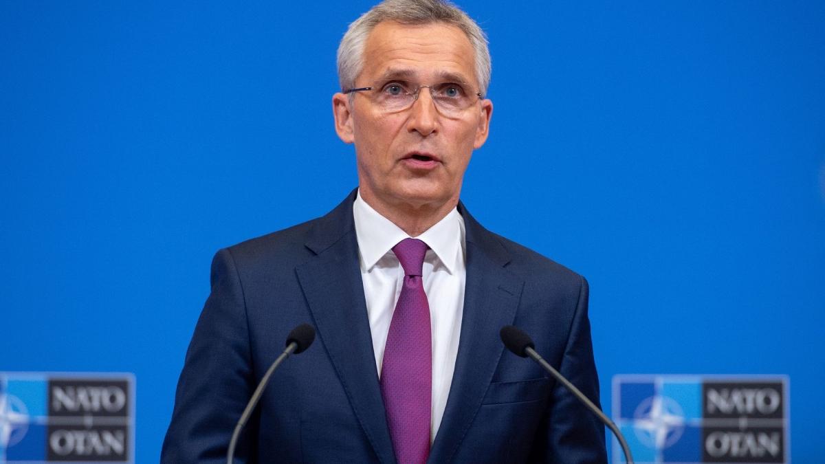 nato suspenda orice ajutor catre autoritatile din afganistan aflat sub conducerea talibanilor