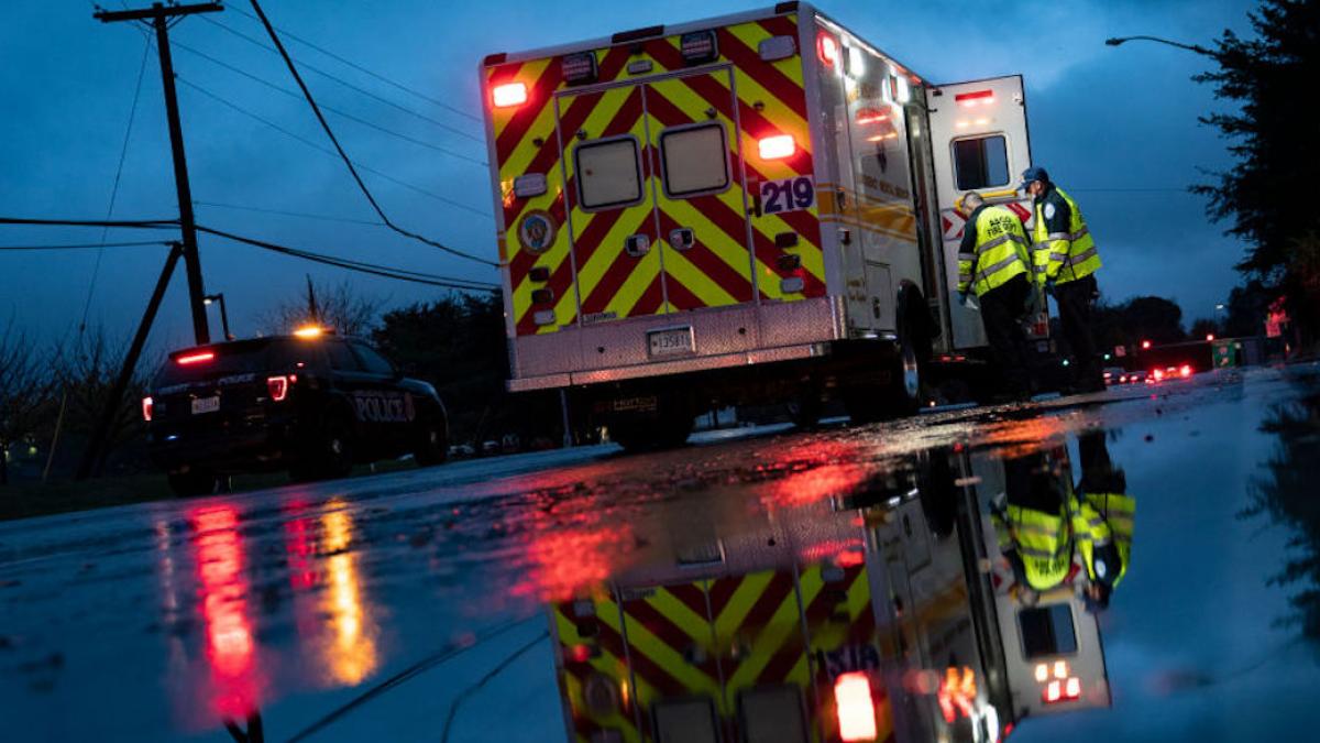 barbat beat murit agatat gard targu neamt