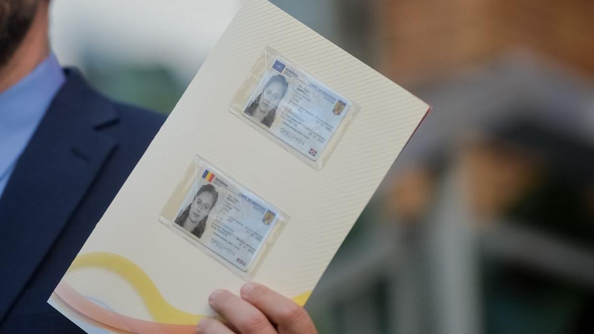 primele carti identitate electornice eliberate septembrie