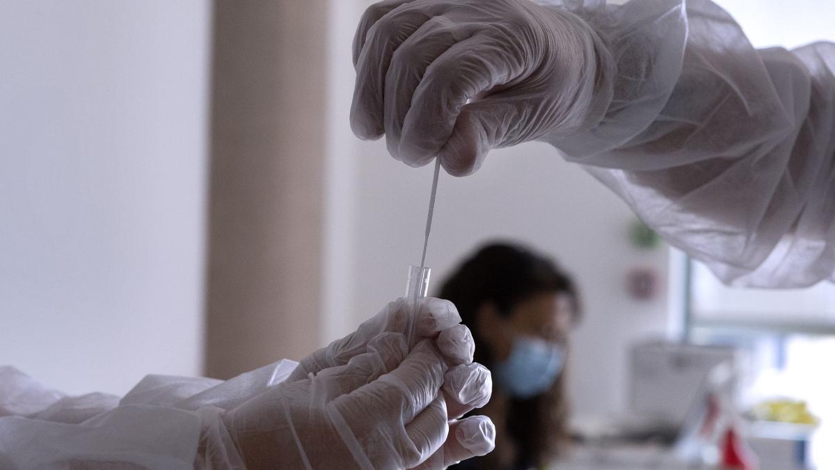 450 cazuri varianta delta confirmate romania 80 procente infectati nu erau vaccinati