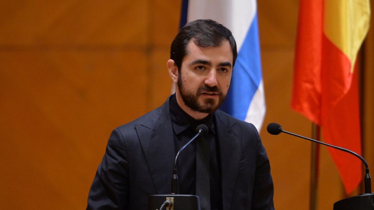 claudiu nasui il contrazice pe vilceanu romanii care vor salarii mai mari