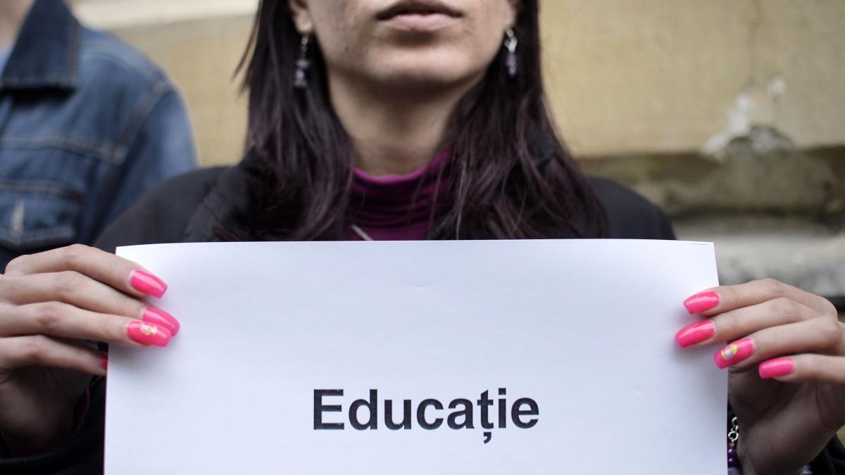 profesorii anunta proteste la guvern inainte de inceperea scolii