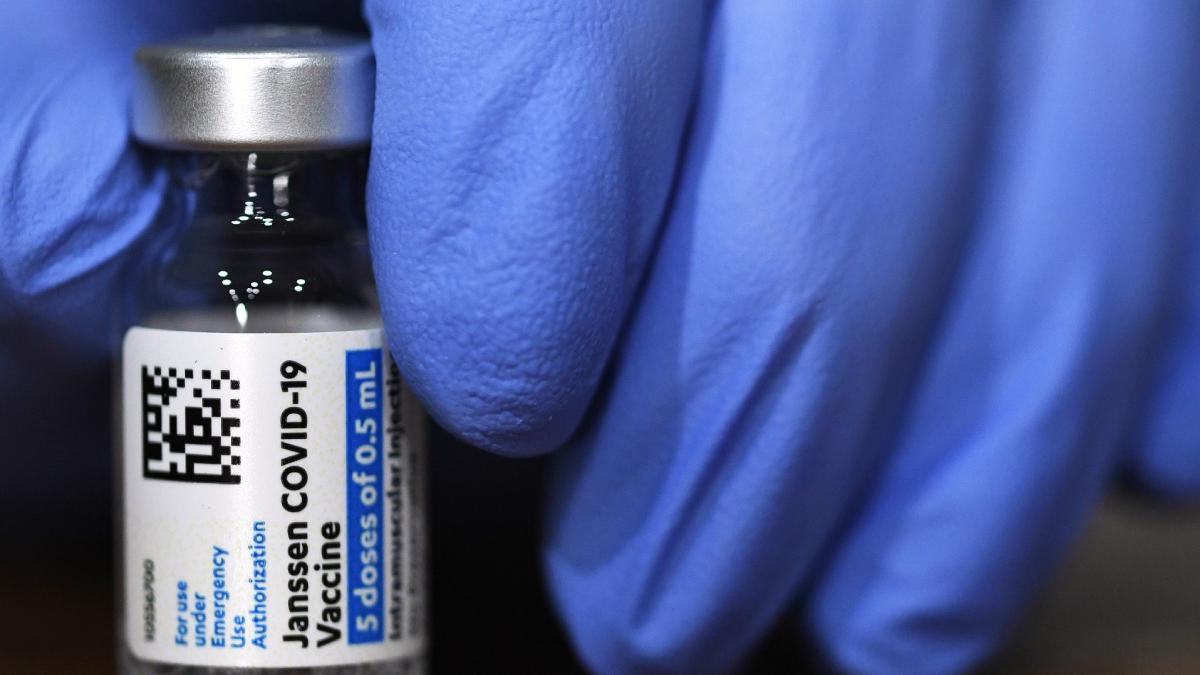 rapelul vaccinului johnson johnson dubleaza cantitatea de anticorpi anunta compania