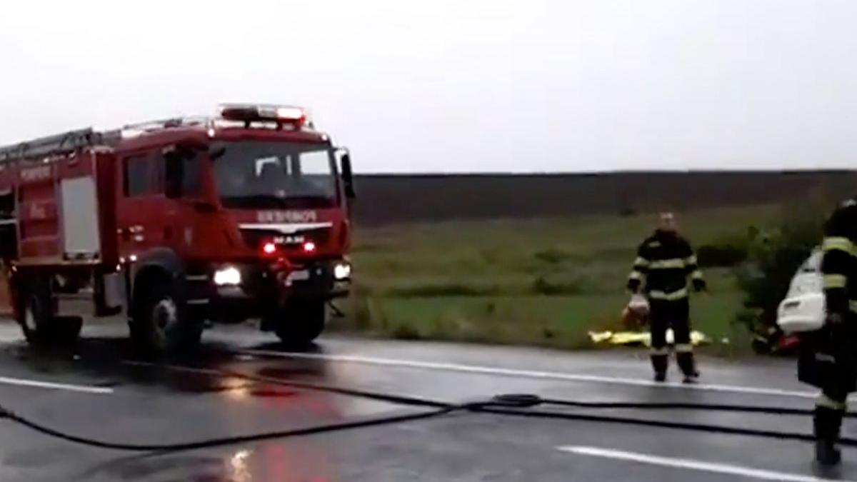 microbuz foc bucuresti calatori