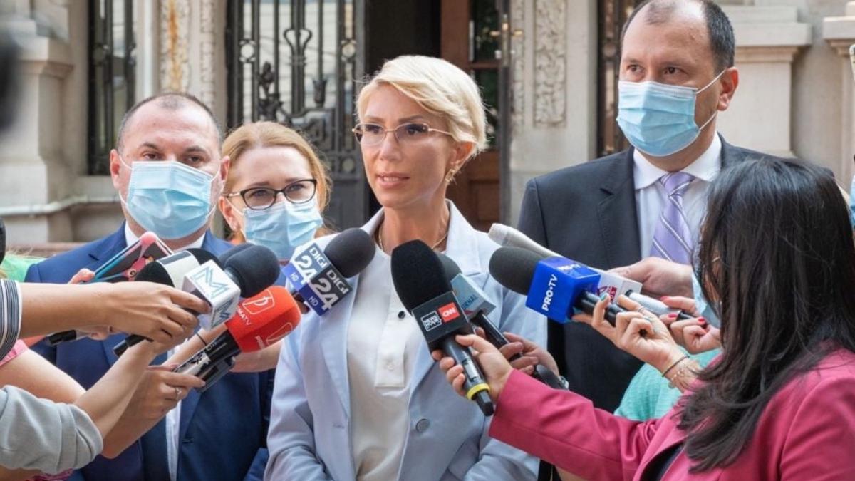 turcan suparata pe jurnalisti v am aratat toata pretuirea mea