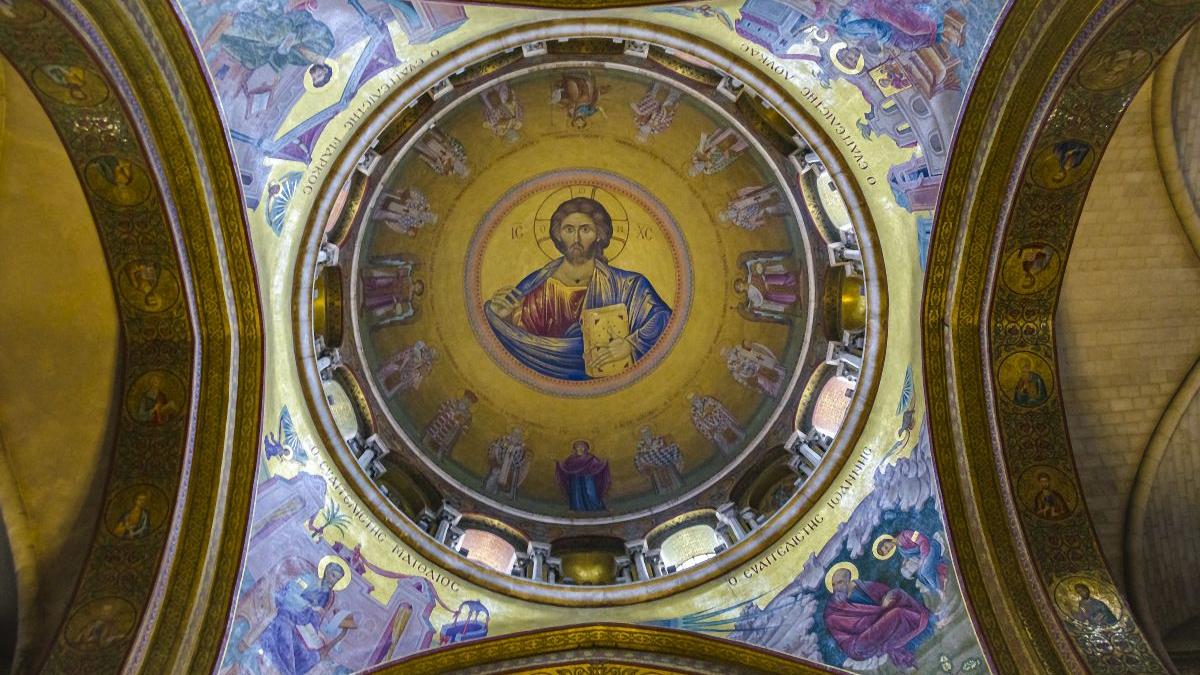 sinucidere biserica dambovita