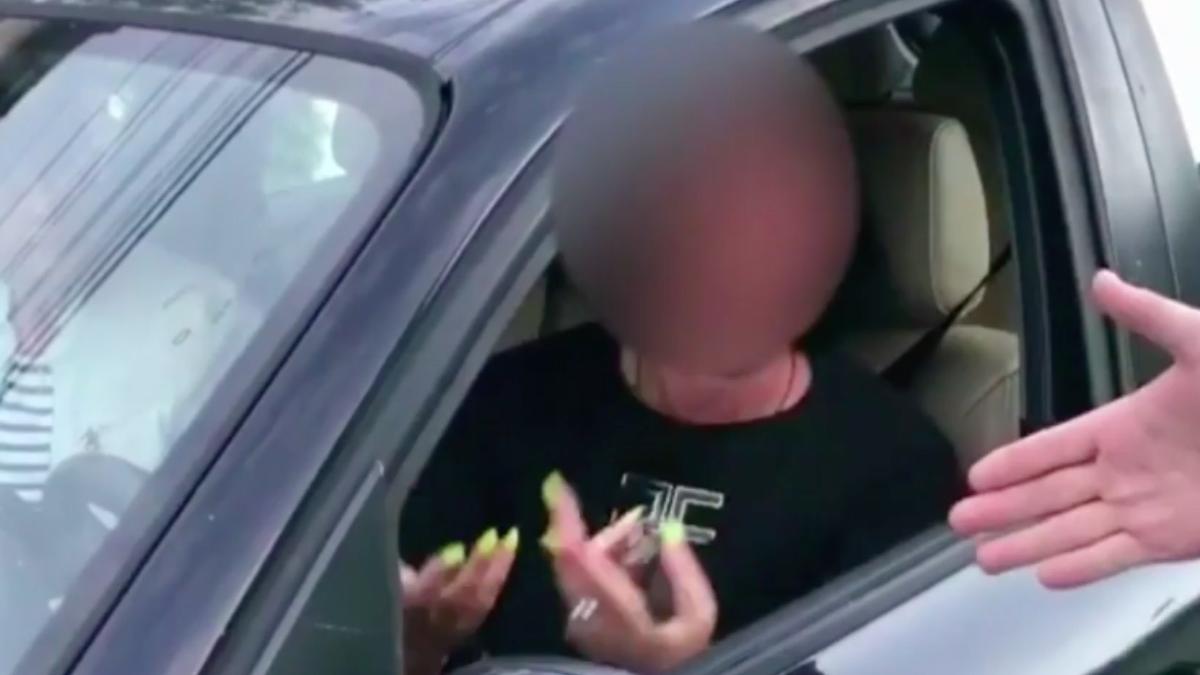 soferita bauta criza de isterie cand este trasa pe dreapta de un politist in lugoj am baut o bere