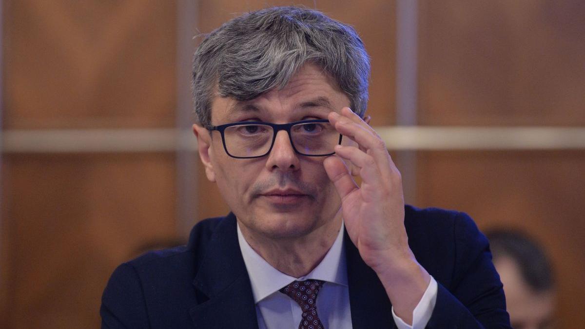 ministrul energiei factura curent intarziata