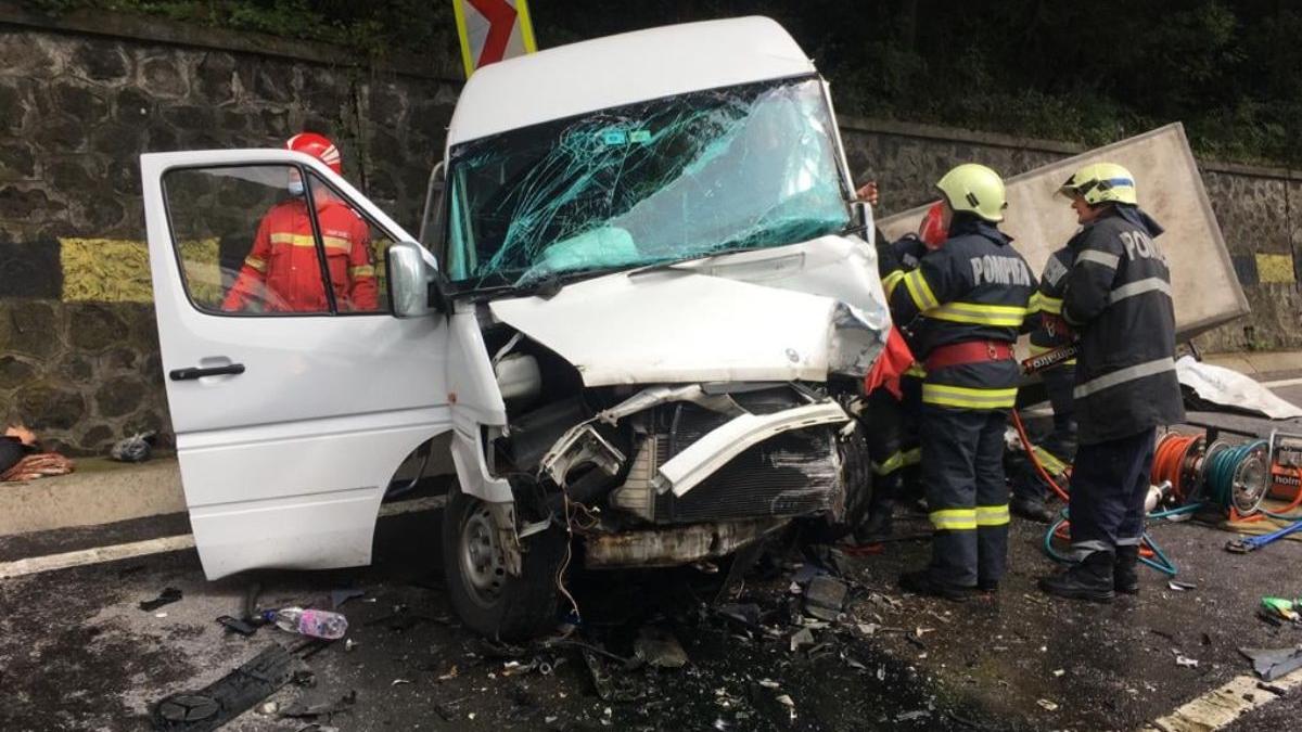 microbuz romani italia accident andreneasa mures