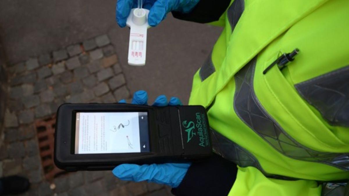 politist sectia 20 bucuresti drogat retras serviciu