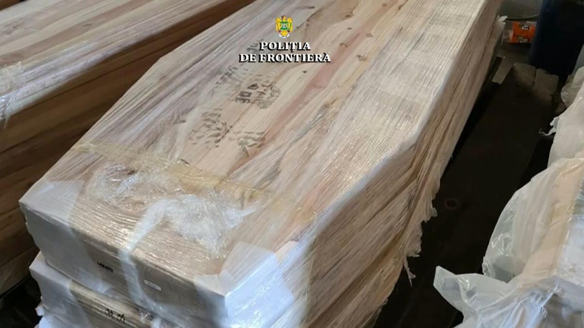 sute sicrie confiscate politisti frontiera portul constanta