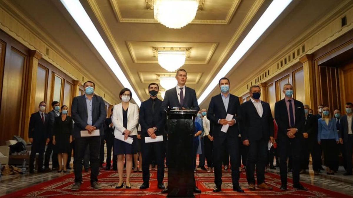 Dan Barna: ”PNL trebuie să aleagă. Ori cu USR PLUS, ori oferă formula Cîțu-Ciolacu cu PSD”