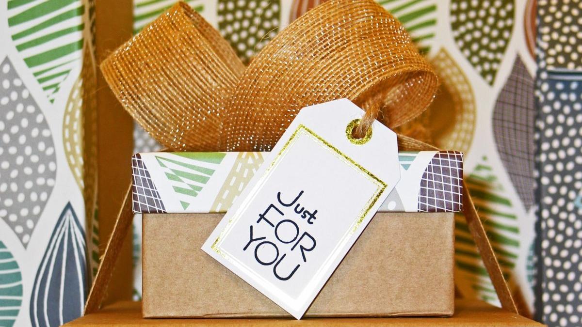 cum surprind marile companii clientii de ziua lor