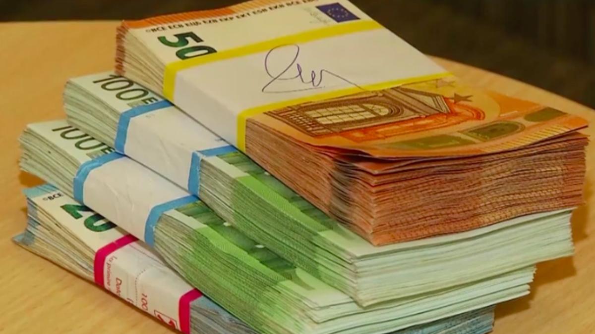 curs valutar 8 septembrie 2021 euro