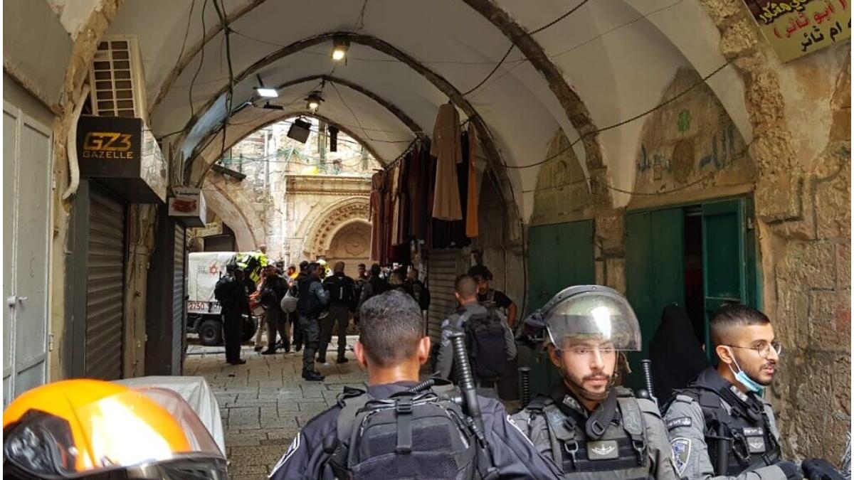 militant palestinian atac agenti politie