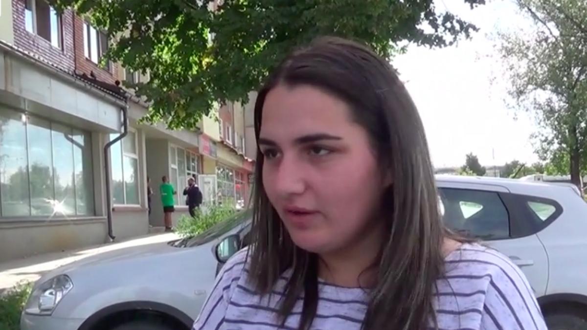 nou nascut gasit cu vanatai la spitalul orasenesc oravita parintii acuza o asistenta ca l a lovit