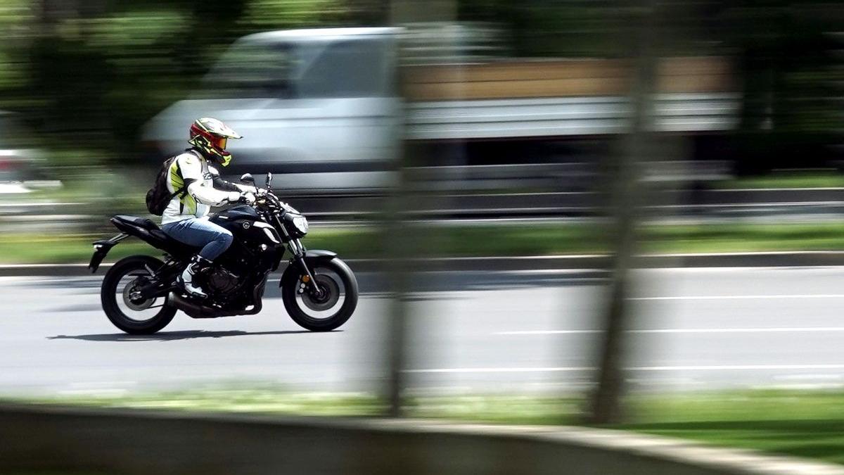 un motociclist de 23 de ani a murit intr un accident in caras severin