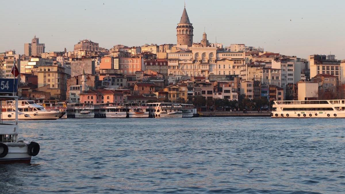 pachete turistice tractive toamna destinatii low cost