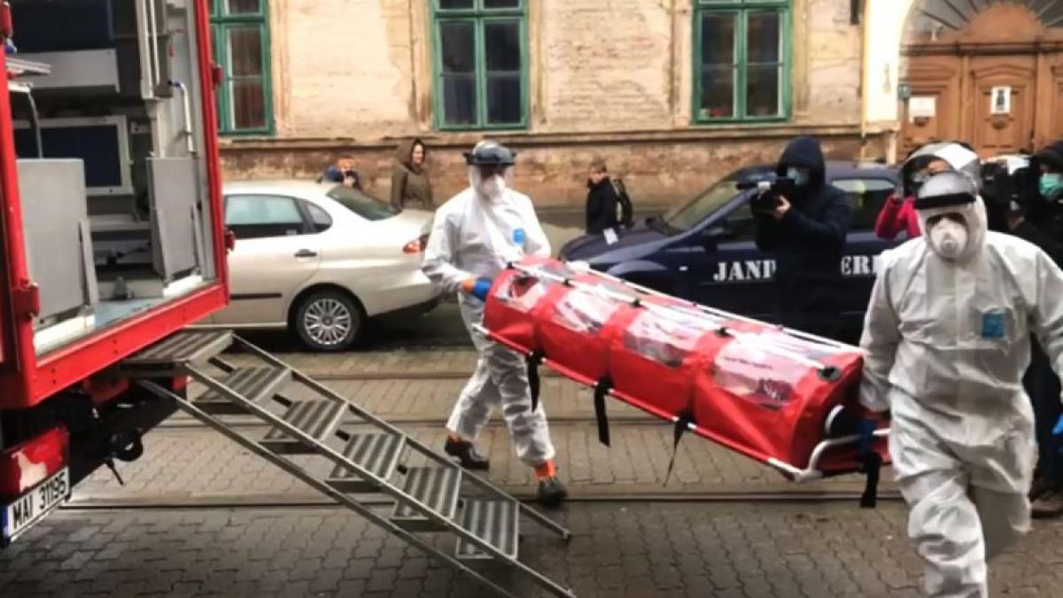 mama minora 16 ani covid fugita spital bebelus covid ramnicu valcea