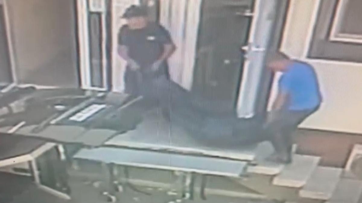 corp neinsufletit barbat scapat targa scos morga spitalul judetean arad