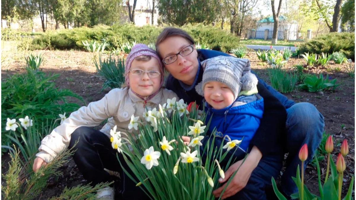 doi frati cufar ucraina