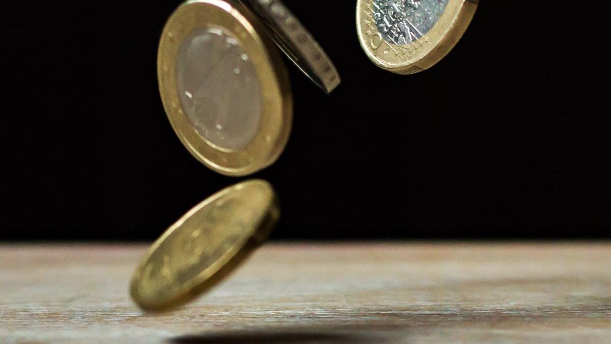 euro maxim istoric 22 septembrie 2021