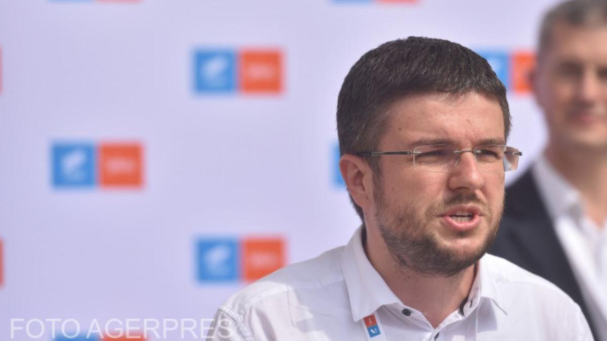 acuzatii frauda ciolos castigat primul tur alegeri usr plus