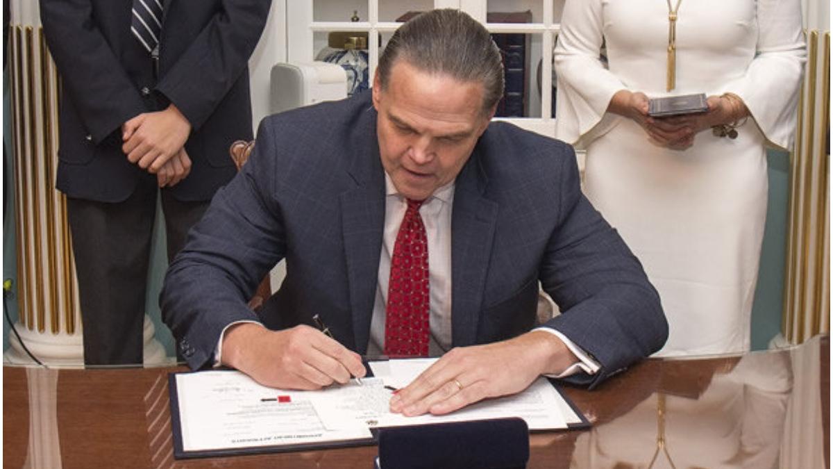 emisar sua haiti demisie