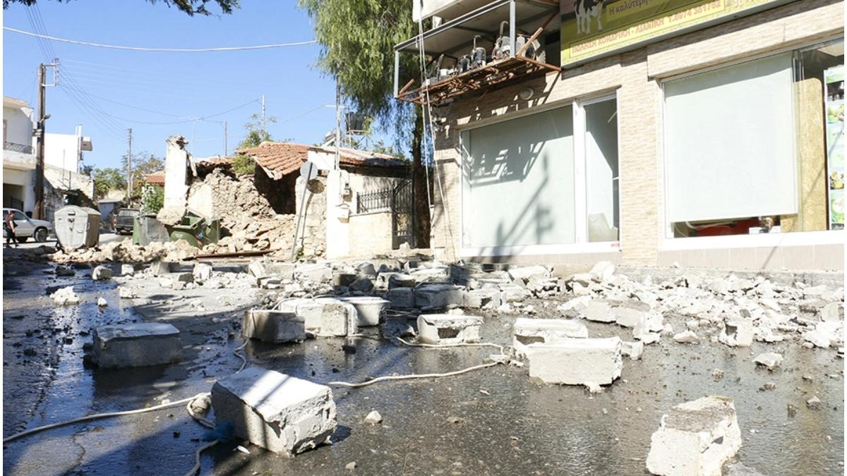 mae nu sunt romani raniti in cutremurul din creta grecia