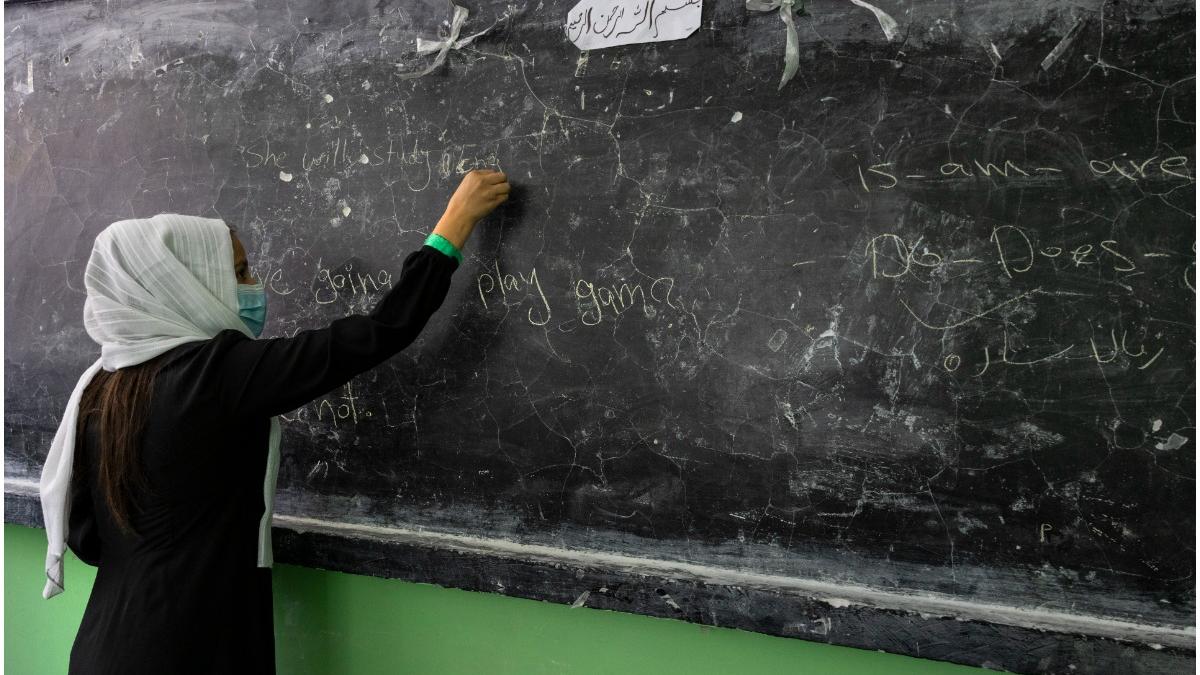 femeile afgane universitate kabul