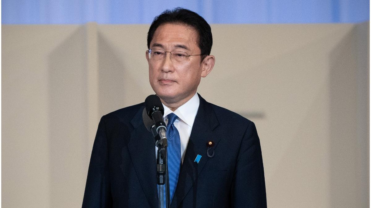 fumio kishida premier japonia