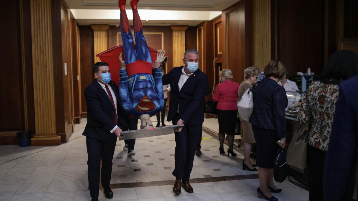 florin citu motiune cenzura sala de plen plina