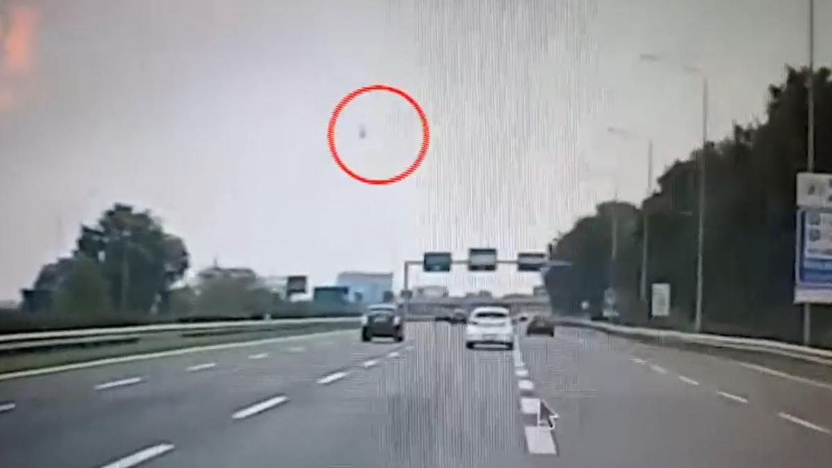 imagini premiera cu prabusirea avionului dan petrescu