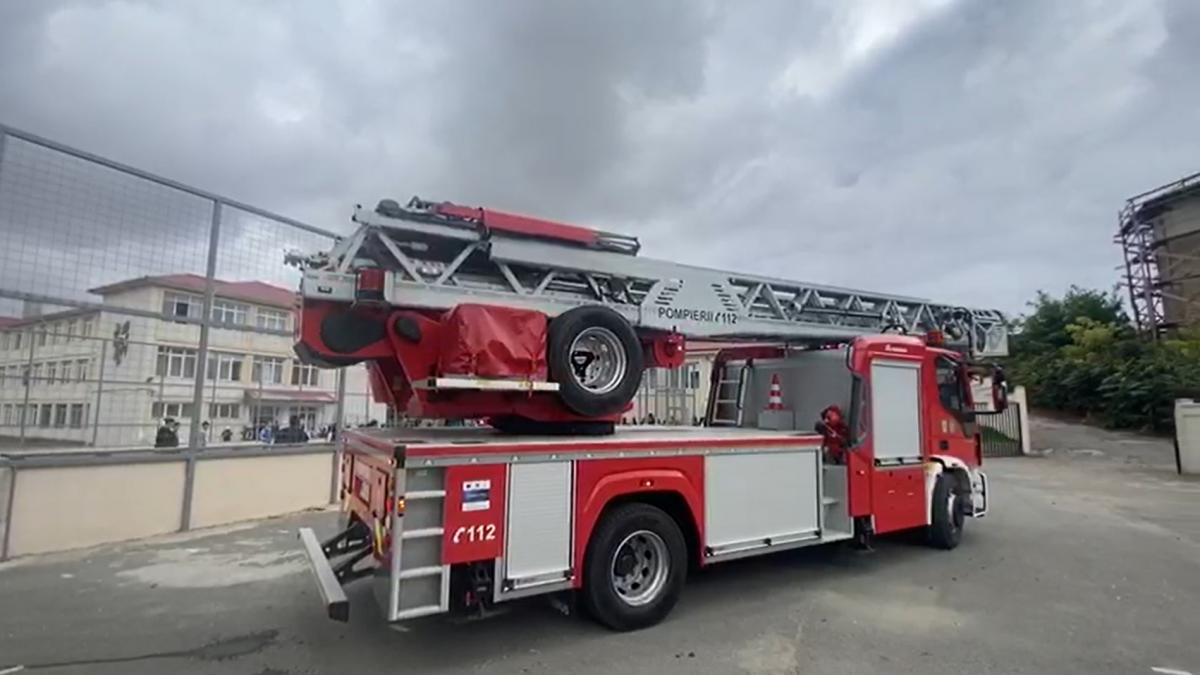 elevi evacuati incendiu scoala medgidia
