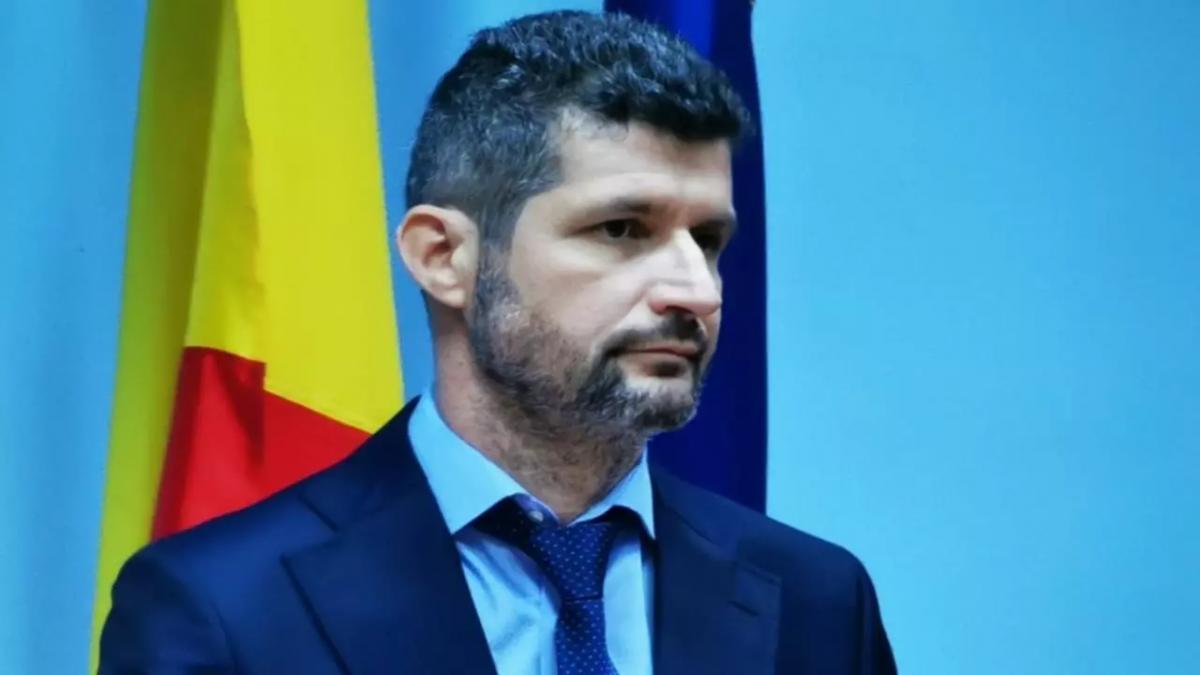 focar covid prefectura prahova