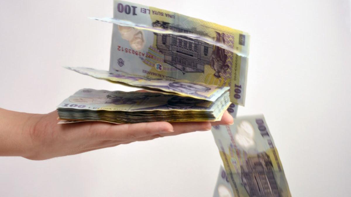 minister finante imprumut banci 413 milioane lei