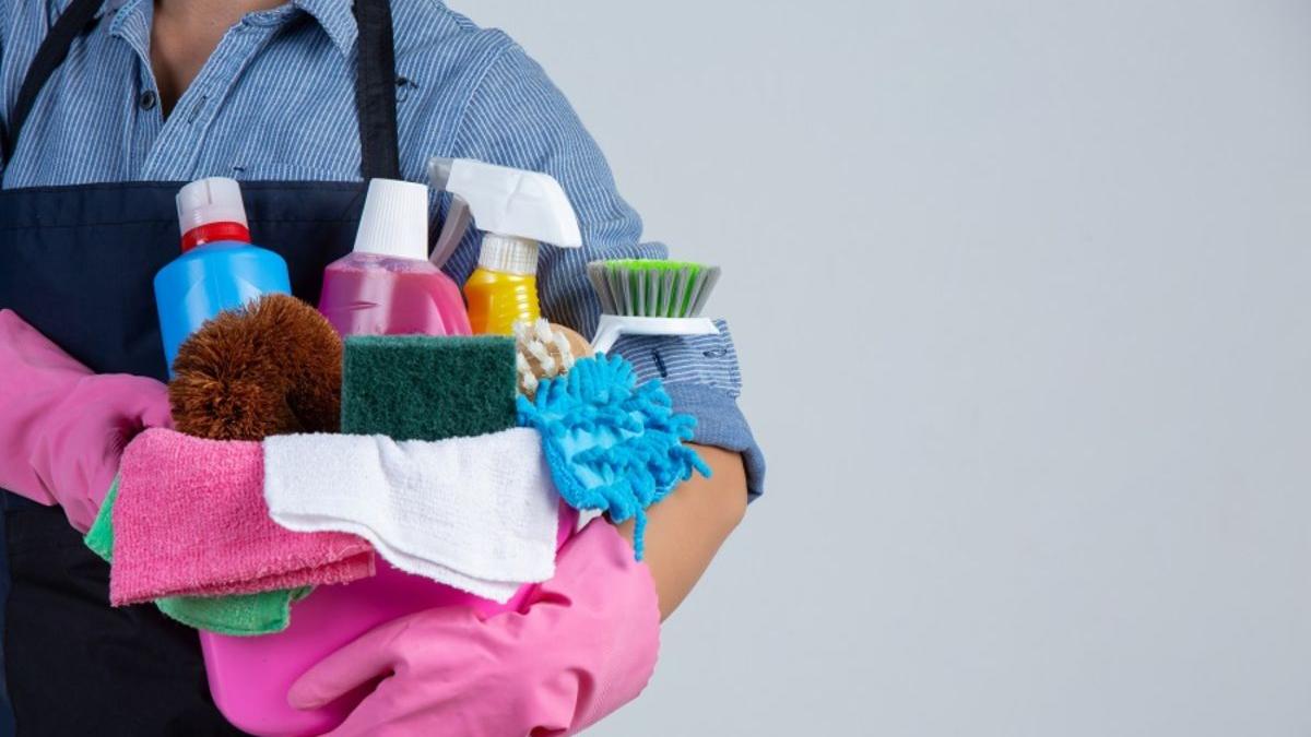 o firma de curatenie din bucuresti va elimina orice urma de murdarie din casa ta