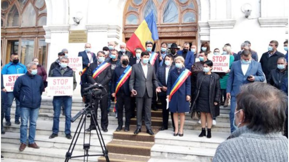 primarii psd din galati au iesit la protest revoltati ca nu au primit niciun ban de la guvern