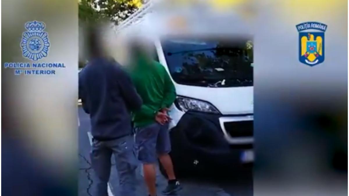 roman cautat 15 ani arestat spania