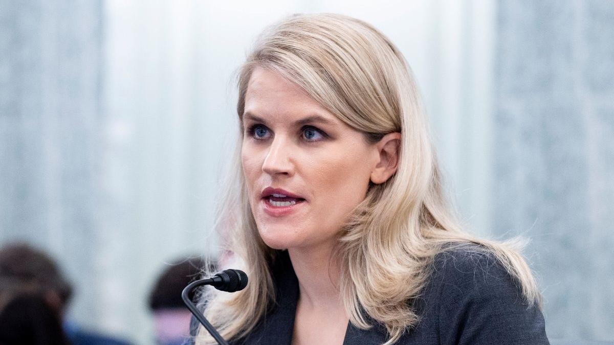 frances haugen facebook comitet independent de supraveghere ura dezbinare profit