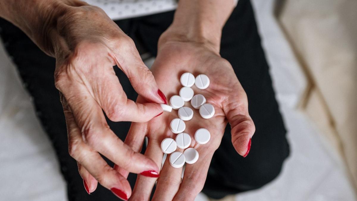 nuriye ozkan femeie 106 ani turcia vaccinata vindecata coronavirus