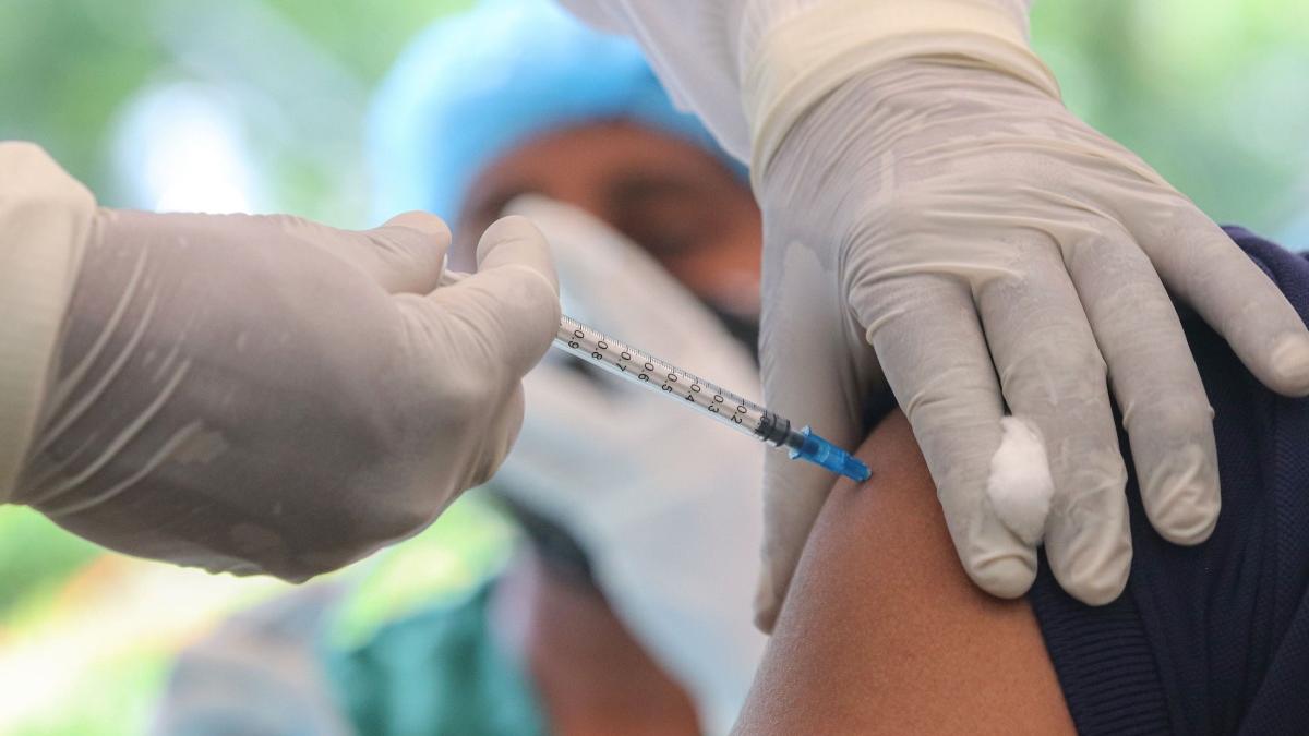 vaccinare anti covid in romania 11 octombrie 2021