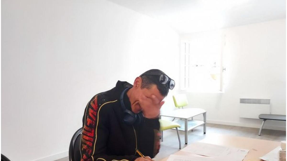 cersetor roman franta bucurie dar casa