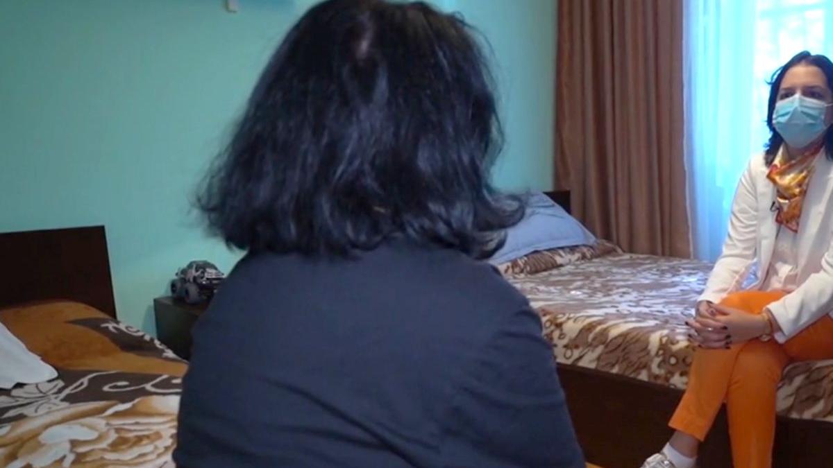 pumnul loveste indiferenta ucide solutii femei abuzate