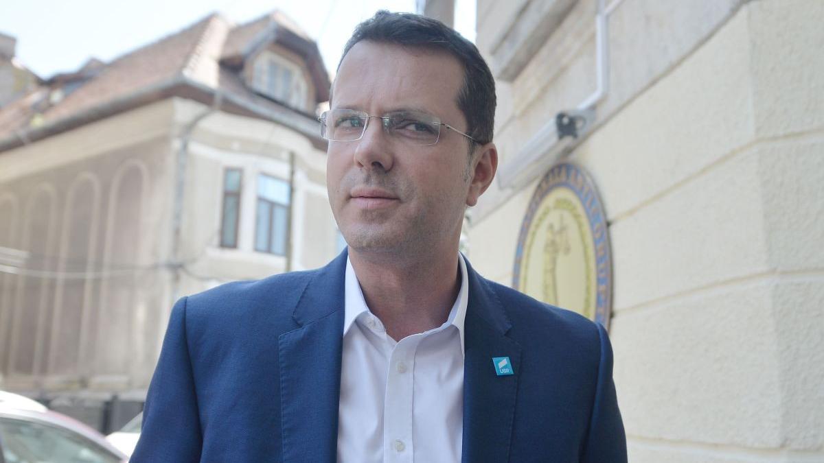 usr dispus guvern minoritar parlament