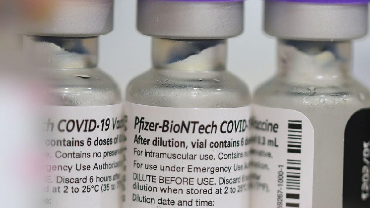 peste 300000 doze vaccin pfizer aeroportul otopeni